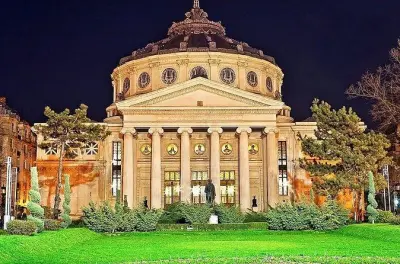 Bukarest Privattour mit Auto und zu Fuß
