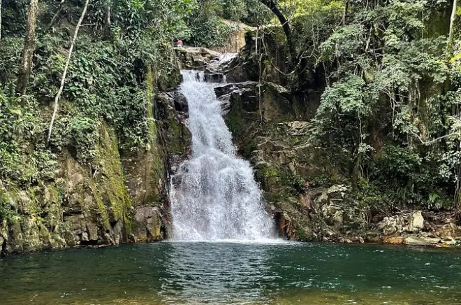 El Tigrero cascade : 3 chutes et fabrication de chapeaux