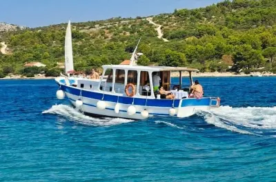 Vrgada saindo de Biograd na Moru: Barco privado com comida caseira