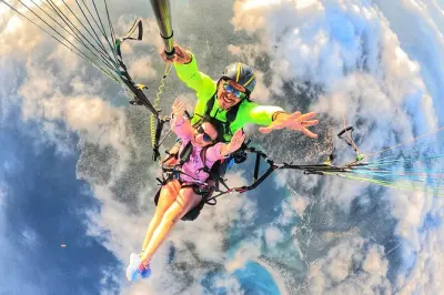 Parasailing in Alanya: Tandem Flights with Licensed Pilots