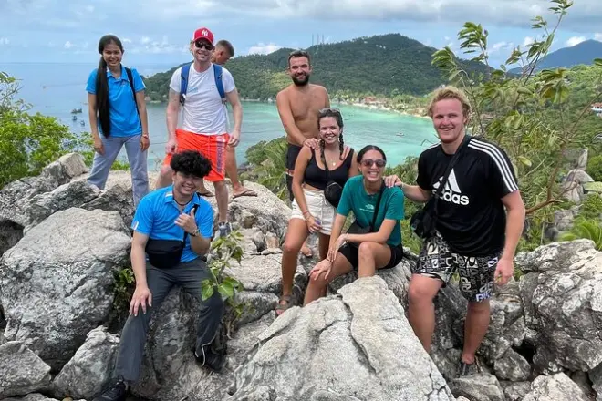 Full Day Treasure Hunt on Koh Tao: Solve Clues Across the Island