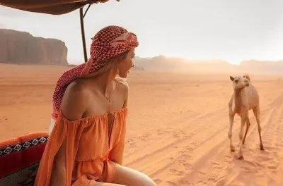 2-Day Petra, Wadi Rum & Pink Lake Tour from Amman: Private