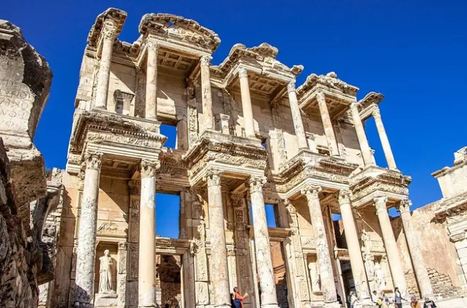 Ephesus Tour from Marmaris: Ancient City & Virgin Mary House