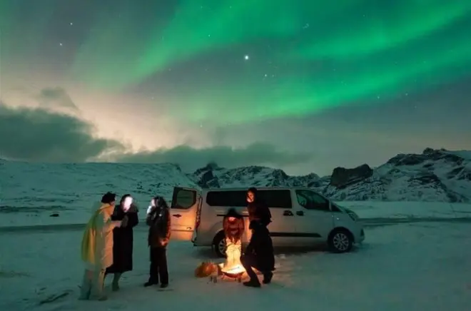 Aurora Chase Tromsø: Small Group Northern Lights Tour