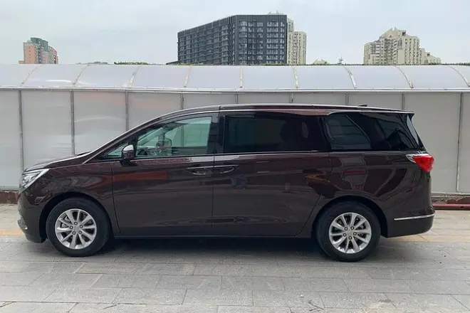 Changsha Airport Transfer: Private Car to Downtown Hotels