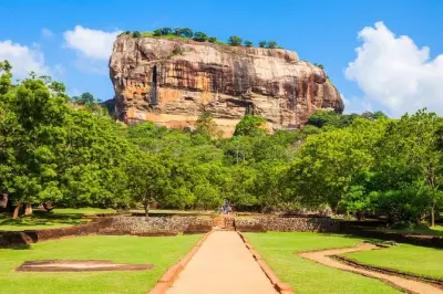 Circuit 7 jours au Sri Lanka : Sigiriya, Kandy, Yala et plages