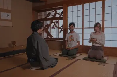 Teezeremonie und Matcha-Zubereitung in Nara: Lernen in einer Machiya