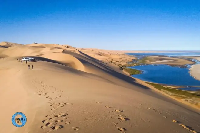 Sandwich Harbour 4x4 saindo de Walvis Bay: Das dunas ao mar