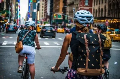Williamsburg Brooklyn Bike Tour: 3 hours through North Brooklyn