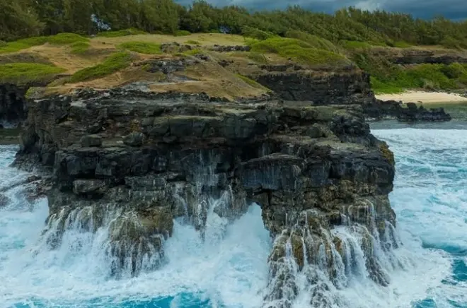 Südmauritius: Vulkan, Wasserfälle, Rumverkostung & Mittagessen