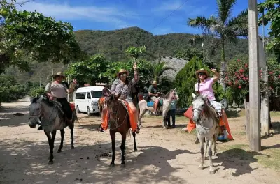San José Manialtepec balade à cheval et sources chaudes