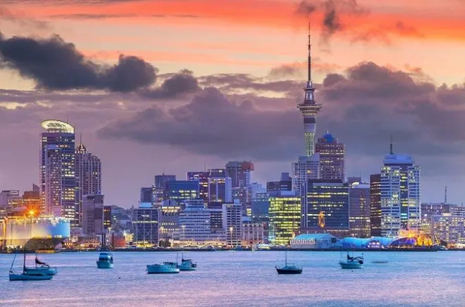 Passeio em Auckland: Harbour Bridge, pico vulcânico e Mission Bay