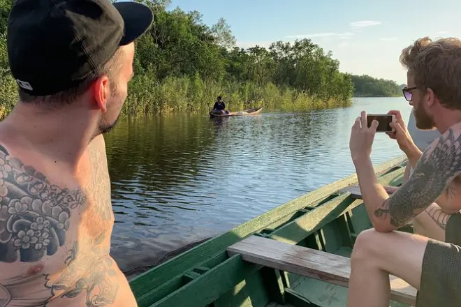 Desde Manaus, medio día en la selva con delfines y pirañas