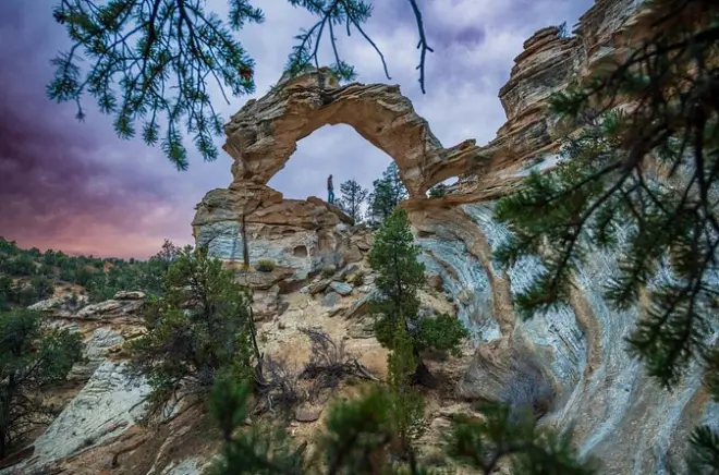 Guida UTV al Grand Staircase National Monument: Inchworm Arch