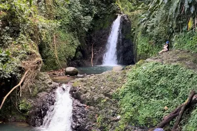 Caminata a Seven Sisters en Grenada con visita al lago Grand Etang