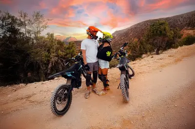 Passeio de moto elétrica ao pôr do sol e trilha perto de Zion