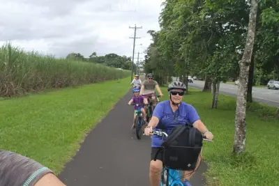 Tour en eBike por Mossman: Garganta, bodega y finca de chocolate