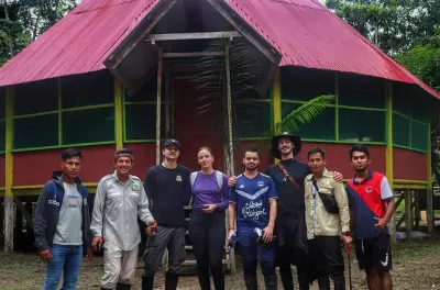 Selva amazônica de 2 dias saindo de Iquitos: Rio, tribo e fauna