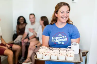 Pizza & Ice Cream Tour of Richmond: 6 tastings on one bus