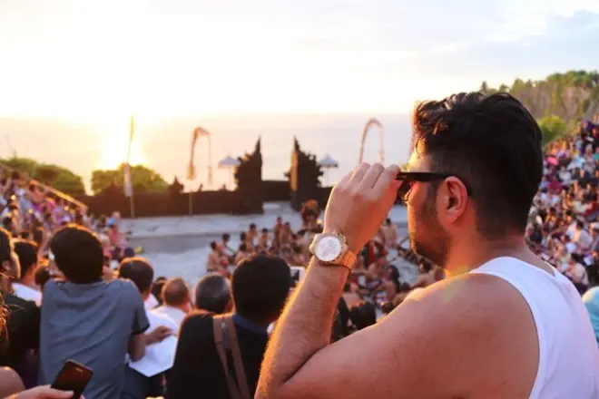Coucher de soleil au temple d’Uluwatu avec danse Kecak et dîner