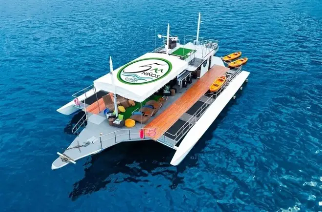 Île de Coron en trimaran : Quatre lagons et déjeuner inclus