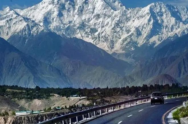 Himalayas & Karakoram Trek: Nanga Parbat & Rakaposhi