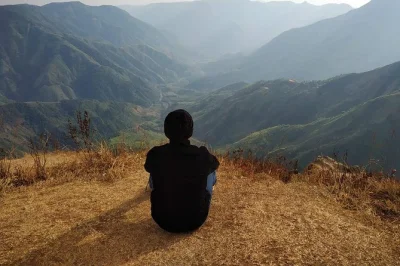 Explore meghalaya’s highlights—shillong, cherrapunjee, mawlynnong village, and more. private transport, local sights, and real travel moments included.