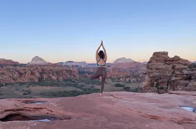 Yoga e caminhada em Snow Canyon: Nascer ou pôr do sol no deserto