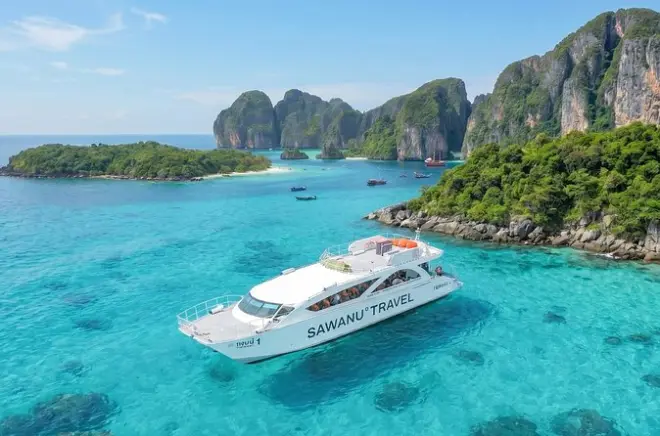 Phi Phi & Bamboo Island Tour by Sawanu Speed Catamaran