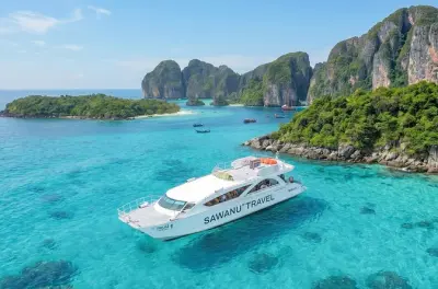 Phi Phi & Bamboo Island Tour by Sawanu Speed Catamaran