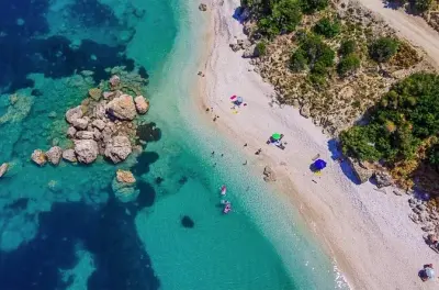 Kefalonia natureza e praias: Tartarugas, cavernas e praia Myrtos