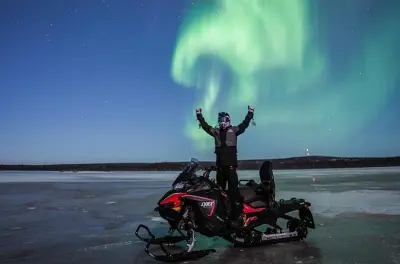 Snowmobile Night Tour Rovaniemi: Small group, heated sledges