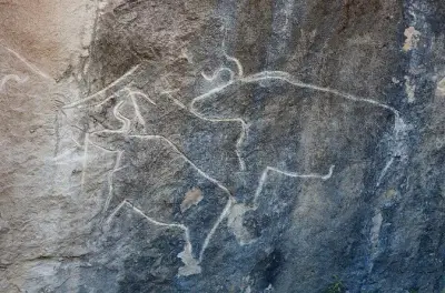 Qobustan e vulcões de lama: 6.000 gravuras rupestres a 60 km de Baku