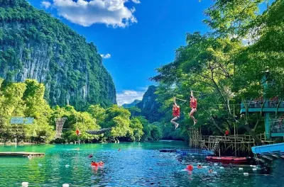 Ziplining Dark Cave from Dong Hoi: 400m flight over Chay River