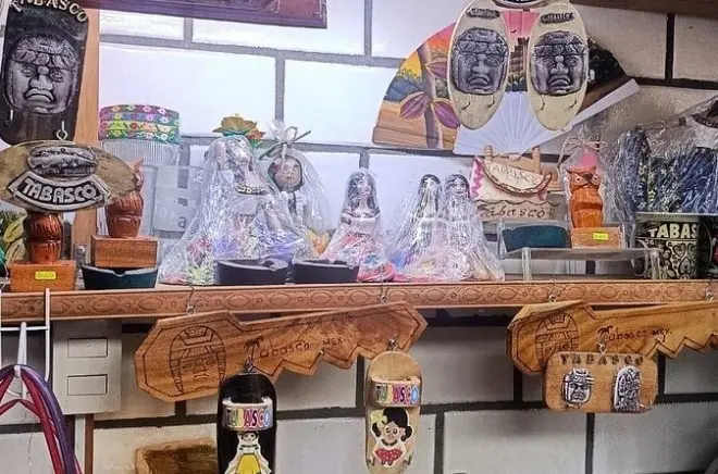 Villahermosa: Pino Suarez Markt mit Verkostung und Mahlzeit