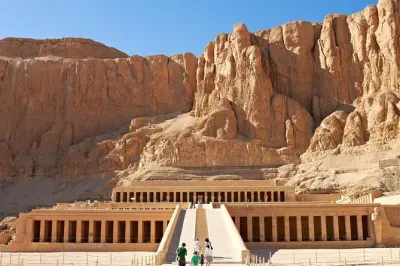 Luxor day trip from Dahab: Valley of the Kings by flight