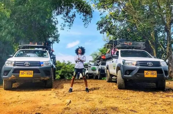 Koh Samui Offroad-Dschungeltour: Jeep, Wasserfall & Großer Buddha