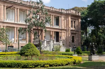 Pinacoteca do Estado en São Paulo: Tour privado sin filas con obras maestras