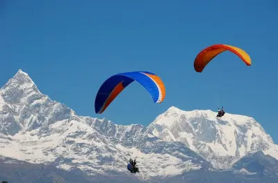 Volo in tandem in parapendio da Pokhara: Vista sulle Annapurna