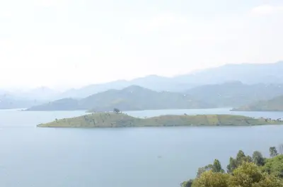 Tagesausflug zum Kivusee ab Kigali: Bootstour, Inseln und Museum