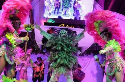 Jantar e show na Rafain Churrascaria em Foz do Iguaçu