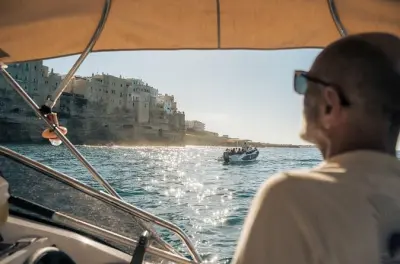 Polignano a Mare boat party: 6-hour Adriatic cruise with prosecco