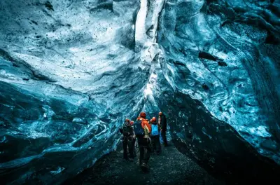 Wanderung zur blauen Eisformation im Vatnajökull-Gletscher