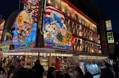 Osaka Food Tour: Lokale Spezialitäten und versteckte Gassen
