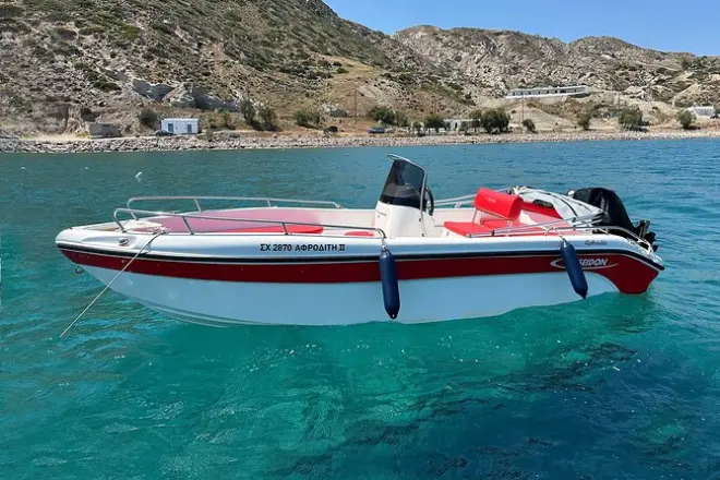 Self-Drive Boat Rental Milos: Kleftiko & Sykia, No License