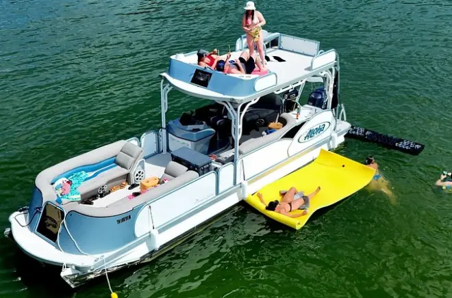 Privates Boot mieten am Percy Priest Lake Nashville: Party Cove