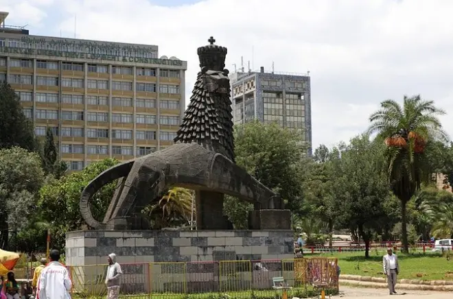 Tour por Addis Ababa: Lucy, Catedral e Monte Entoto