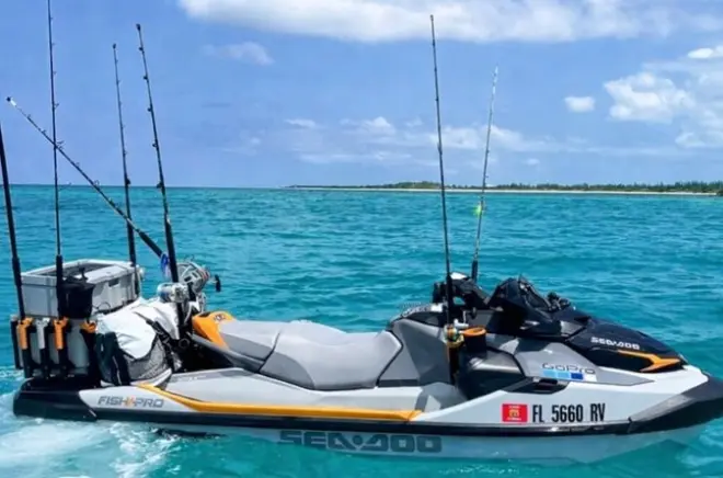 Pêche en jetski à San Pedro, Ambergris Caye : Sondeur GPS