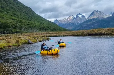 Packraft sur la rivière Olivia : Trek et descente dans les Andes