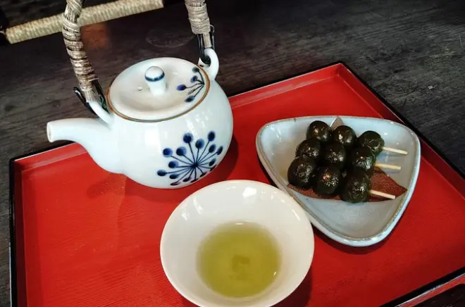 Uji: Museo del tè Chazuna e sala da tè Tsuen con guida